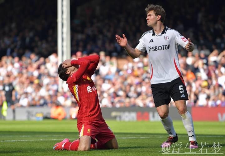 利物浦三核心频频失误致三球惨丢 队长手球送点+头牌表现低迷 利物浦三核心频频失误致三球惨丢 队长手球送点+头牌表现低迷